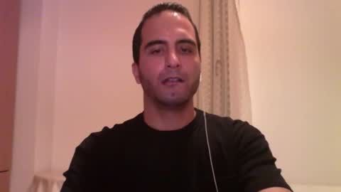 Snapshot of volve5 chatting on 12.14.24 volve5 online show from 12.14.24