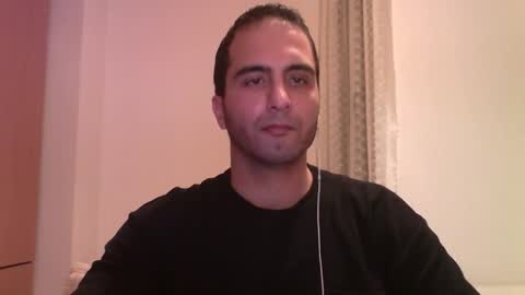 Snapshot of volve5 chatting on 01.09.25 volve5 online show from 01.09.25