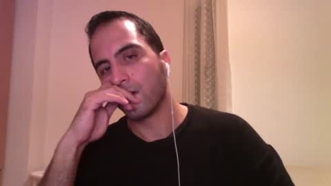 Snapshot of volve5 chatting on 03.07.25 volve5 online show from 03.07.25