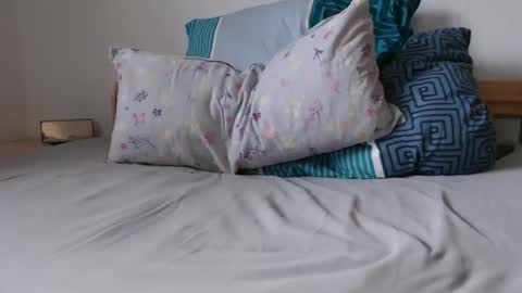 Snapshot of volvic_0904 chatting on 03.08.26 volvic_0904 online show from 03.08.26