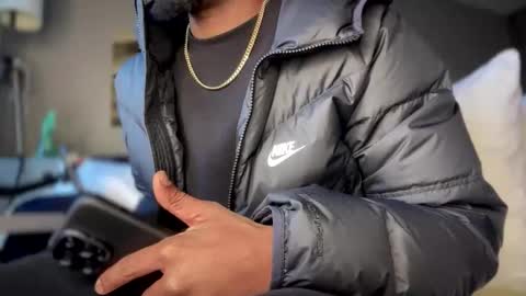 Snapshot of voodoodxck chatting on 01.11.25 voodoodxck online show from 01.11.25