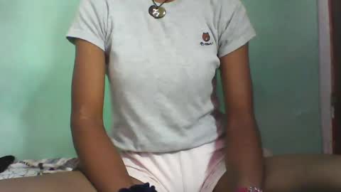 Snapshot of vounialdy chatting on 02.08.25 vounialdy online show from 02.08.25