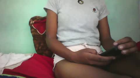 Snapshot of vounialdy chatting on 02.09.25 vounialdy online show from 02.09.25