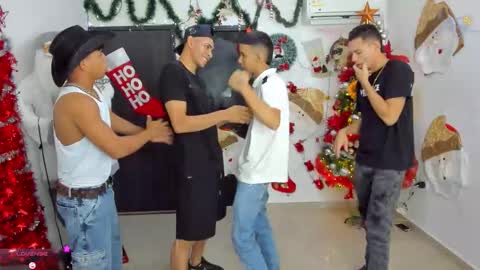 voyeurism_guys online show from 12.15.25