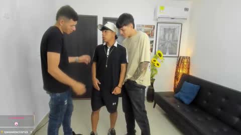 voyeurism_guys online show from 03.11.26