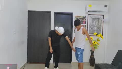 voyeurism_guys online show from 06.08.26