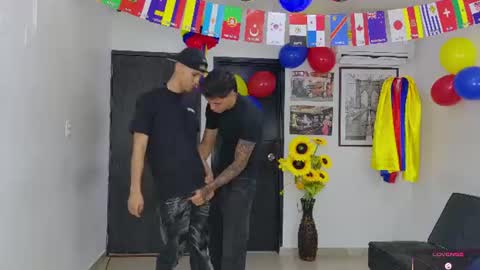 voyeurism_guys online show from 06.20.26