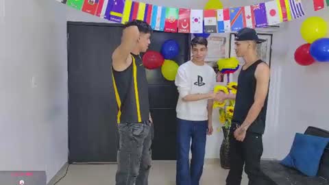 voyeurism_guys online show from 06.22.26