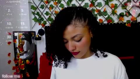 vsamanthaper2 online show from 03.17.26