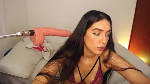 vsantini_ online show from 12.03.24