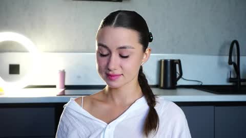 Ethal - thank you for thumb up online show from 09.12.25