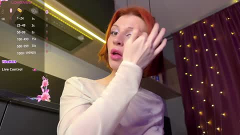 Snapshot of vynila chatting on 12.11.24 ILONA A week goal new laptop online show from 12.11.24