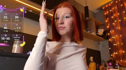 ILONA A week goal new laptop online show from 01.08.26