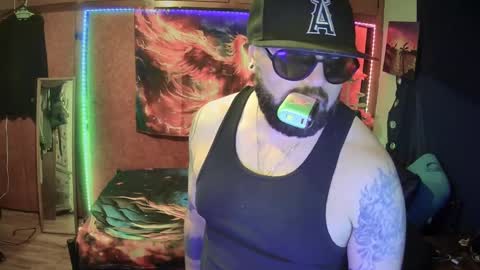 w_h_y_whohurtyou online show from 02.09.25