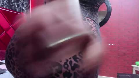 waleska   online show from 11.28.25