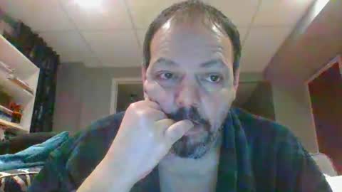 walker033 online show from 01.08.26