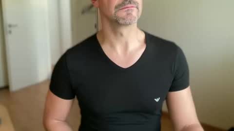 Snapshot of walky78 chatting on 01.24.25 walky78 online show from 01.24.25