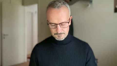 Snapshot of walky78 chatting on 02.04.25 walky78 online show from 02.04.25