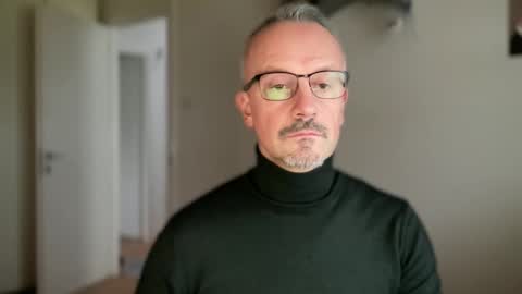 Snapshot of walky78 chatting on 02.12.25 walky78 online show from 02.12.25