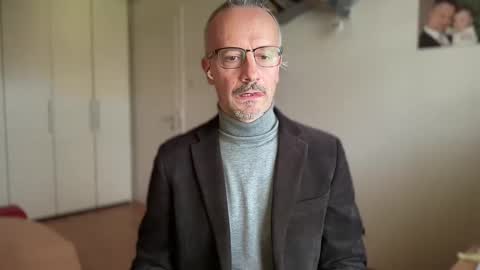 Snapshot of walky78 chatting on 02.28.25 walky78 online show from 02.28.25