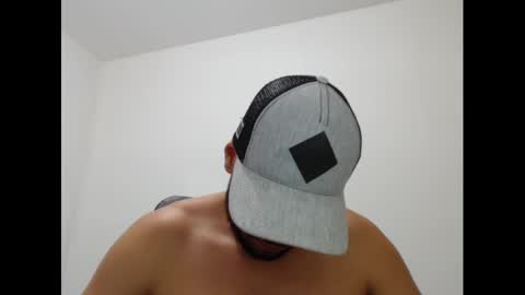 Snapshot of walter_brownn01 chatting on 01.13.25 WALTER BROWN online show from 01.13.25