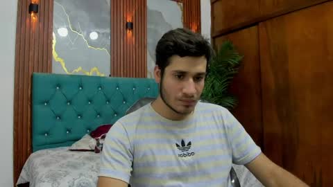 Snapshot of walter_noils chatting on 04.15.26 WALTER NOILS online show from 04.15.26