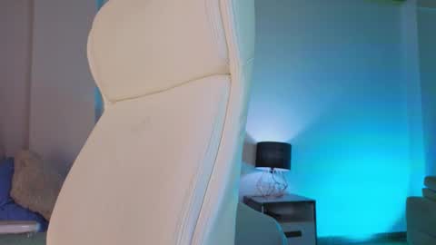 walton_abieca_ online show from 10.05.25