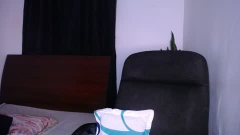 Wanda and Ember online show from 02.26.25