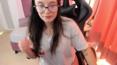 Alexandra online show from 01.05.26