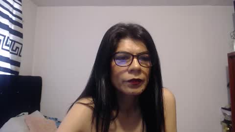 Wanda Milf online show from 09.12.25