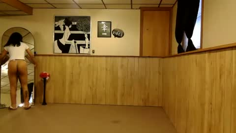 wanderlustgaal online show from 12.19.25