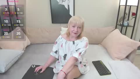 wanessaraso online show from 10.10.25