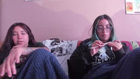 Waningrose  Lu online show from 09.11.25