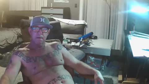 Snapshot of wantitbutyoucanthaveit chatting on 11.08.25 inittogetitin online show from 11.08.25