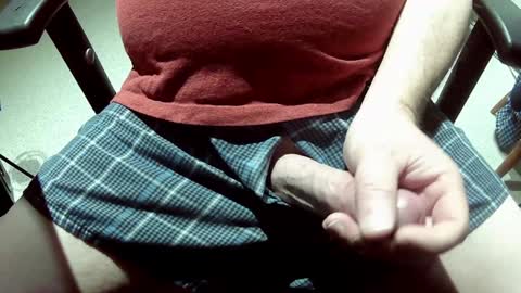 Snapshot of warguy101 chatting on 12.16.24 warguy101 online show from 12.16.24