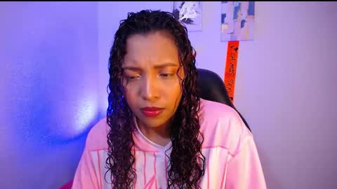 Snapshot of warisgoddes chatting on 10.05.25 EMILY online show from 10.05.25