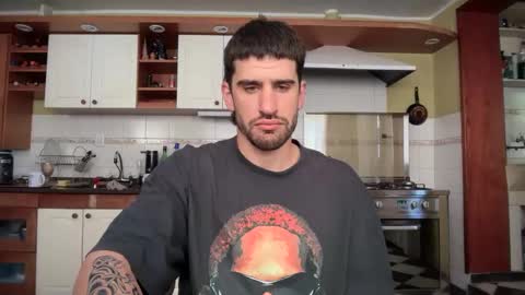 Snapshot of wat___sapbody chatting on 10.29.25 wearetwo online show from 10.29.25