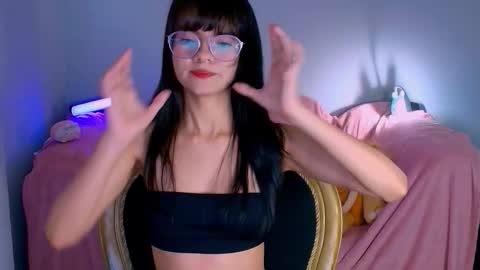 WATASHI online show from 09.25.25