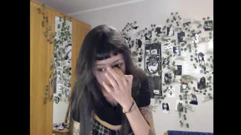 Mina online show from 10.08.25