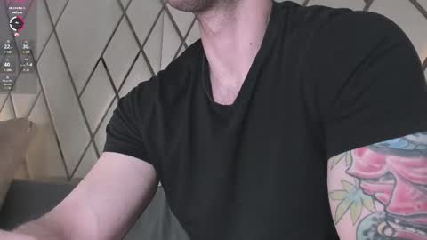 Snapshot of waynemiller_ chatting on 03.09.25 Wayne online show from 03.09.25