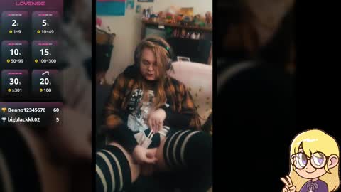 Snapshot of waysoft23 chatting on 02.11.25 Ash online show from 02.11.25