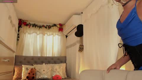 Snapshot of wayuu_goddess chatting on 12.12.24 Wayuu Goddess 3 online show from 12.12.24