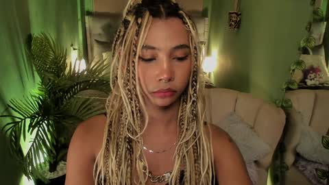 Snapshot of wayuu_goddess chatting on 01.24.25 Wayuu Goddess 3 online show from 01.24.25