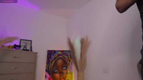 Snapshot of wayuu_goddess chatting on 06.12.26 Wayuu Goddess 3 online show from 06.12.26