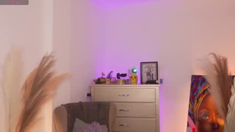 Snapshot of wayuu_goddess chatting on 06.18.26 Wayuu Goddess 3 online show from 06.18.26