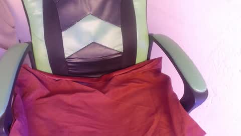 Trixie 3 online show from 10.21.25