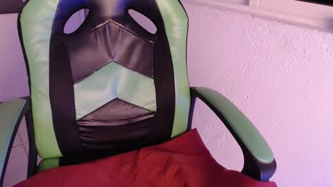 Trixie 3 online show from 10.28.25