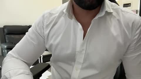 Snapshot of weaponx1 chatting on 02.19.25 Weapon X online show from 02.19.25