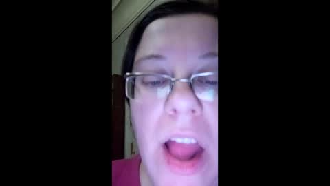 Snapshot of webgirl2 chatting on 12.15.24 Marina online show from 12.15.24