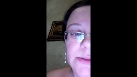 Snapshot of webgirl2 chatting on 01.02.25 Marina online show from 01.02.25